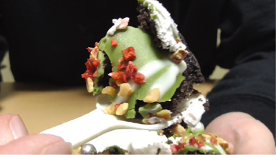 緑のクリスマスリースのケーキ(ローソン)5
